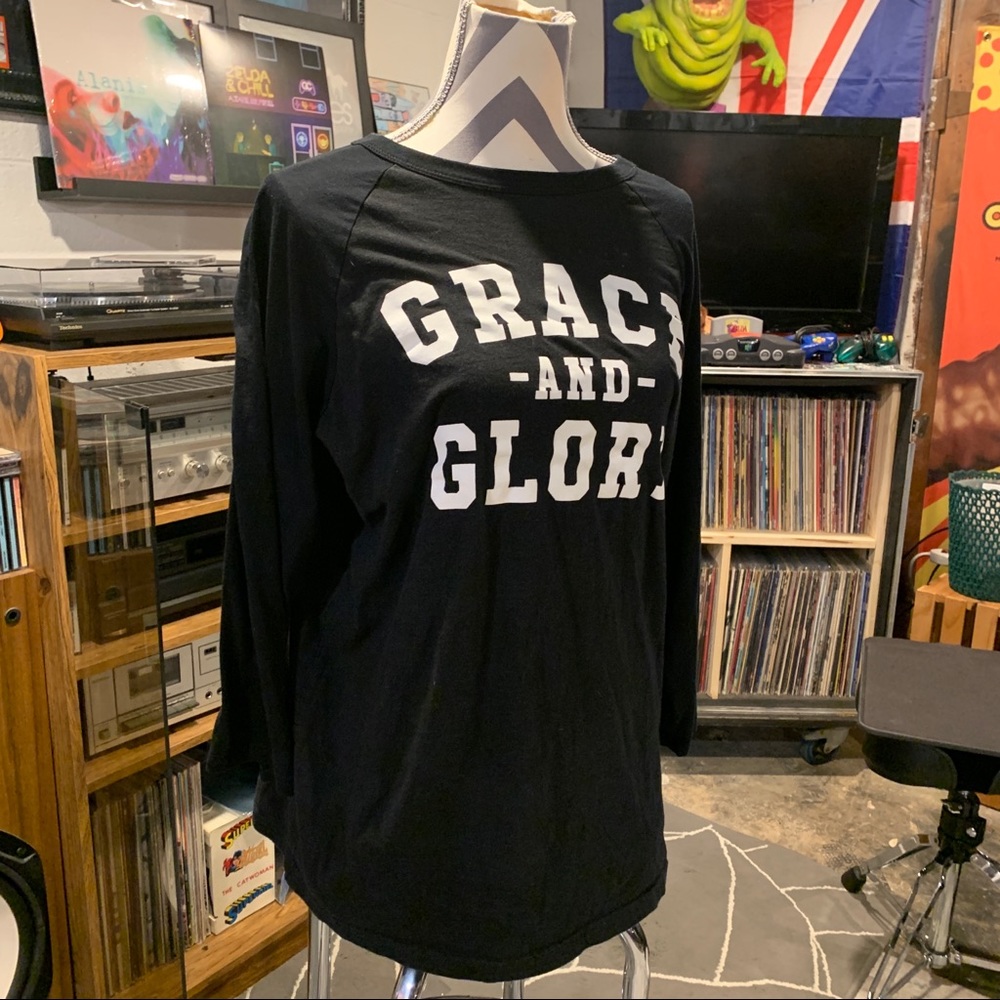 Grace and Glory walk in love tee
